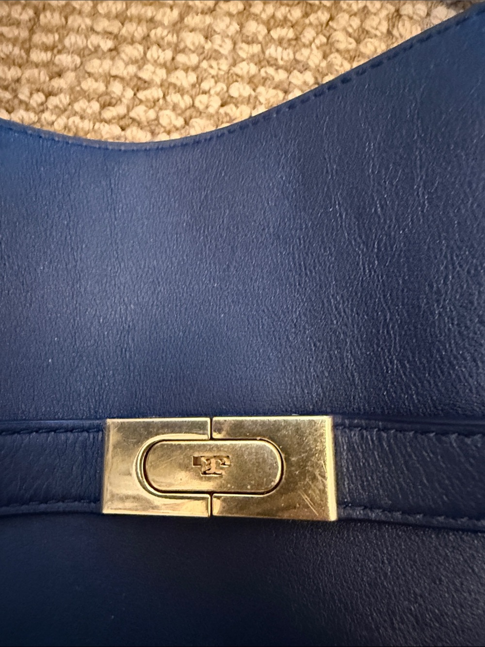 Tory Burch Navy Leather Shoulder Bag with Yellow Accent Corners - Picture 2 of 7